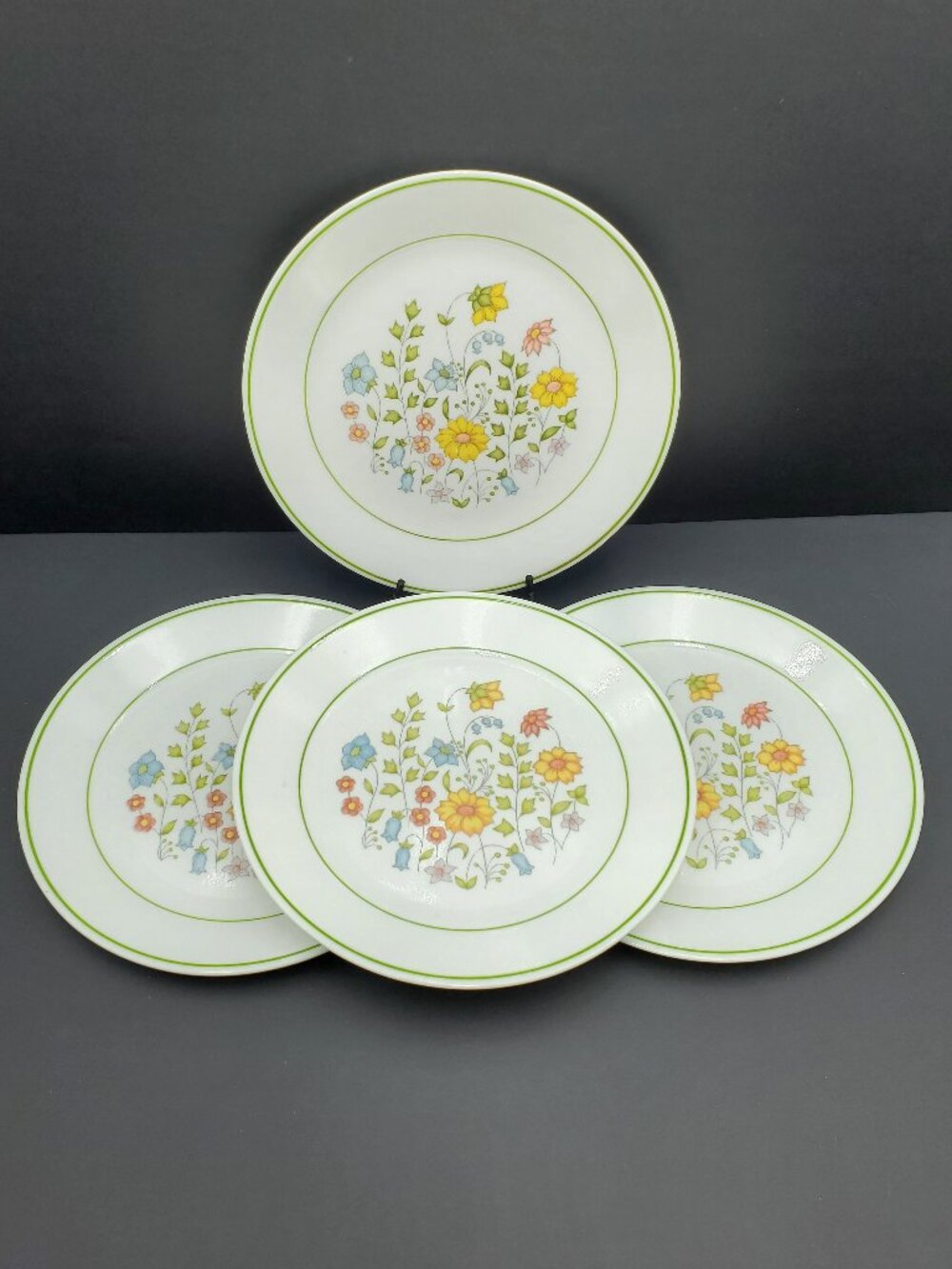 Corelle Meadow Dinner Plates Corning Spring Meadow Floral Dinner Plates